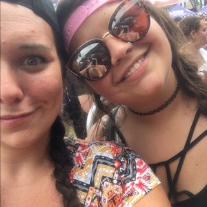 Meet your Posher, Natasha